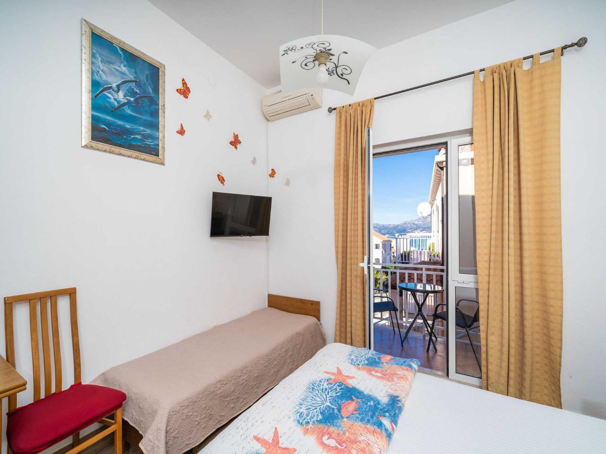 Apartments Senjo - Studio Apartment With Balcony With Side Sea View Apartman 4 Cavtat Exterior photo